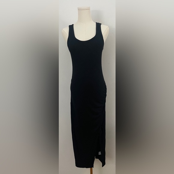 Scoop Ruched Midi Dress | Black Size Medium - Picture 2 of 15